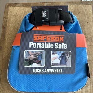 Lewis N. Clark Safebox portable safe new with tags blue